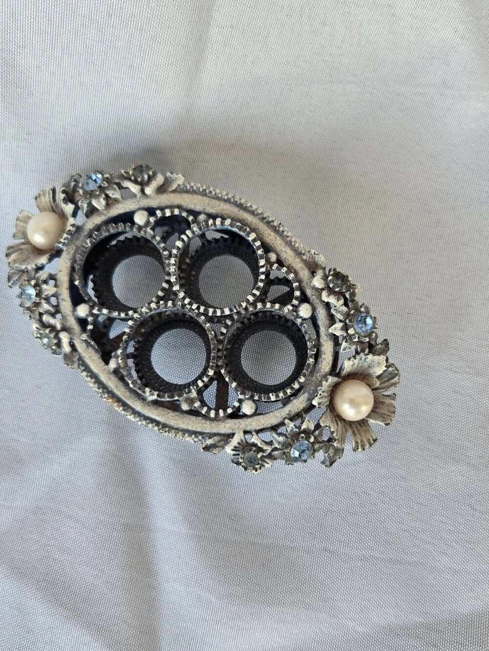 Vintage Florenza Filigree Footed Lipstick Holder 4 Slot